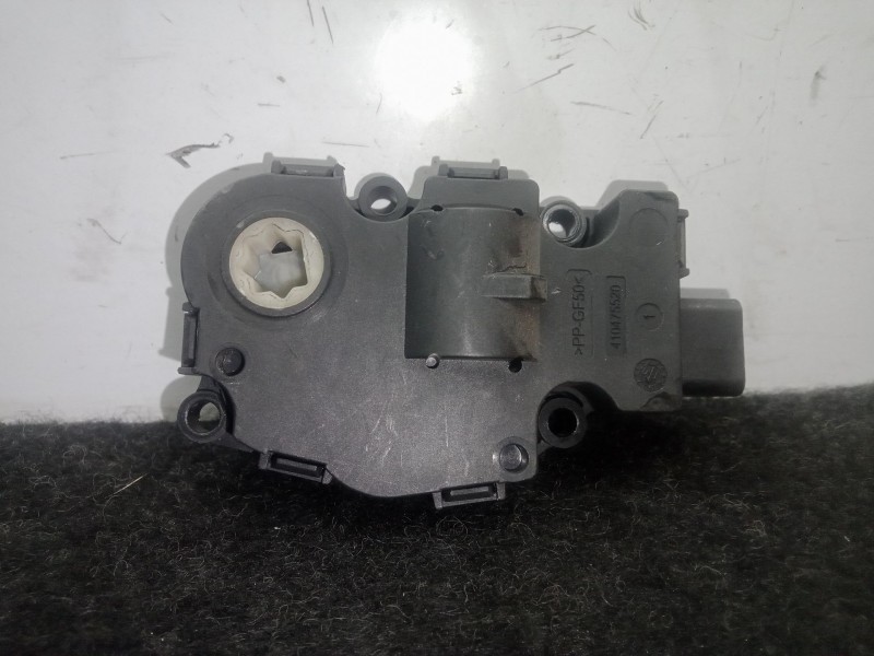 Recambio de motor apertura trampillas climatizador para bmw 1 (e81) 116 d referencia OEM IAM 410475520  4 PINES