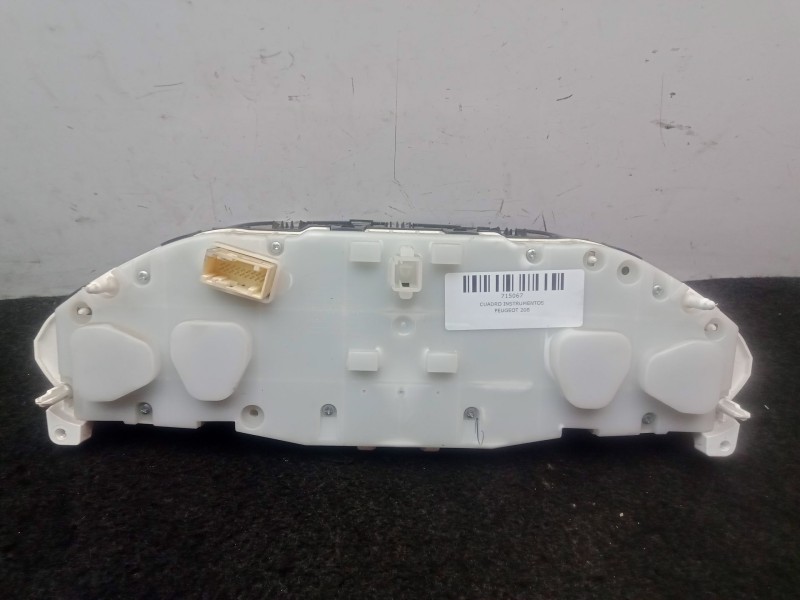 Recambio de cuadro instrumentos para peugeot 208 1.6 blue-hdi fap referencia OEM IAM 9813848980  981384898000