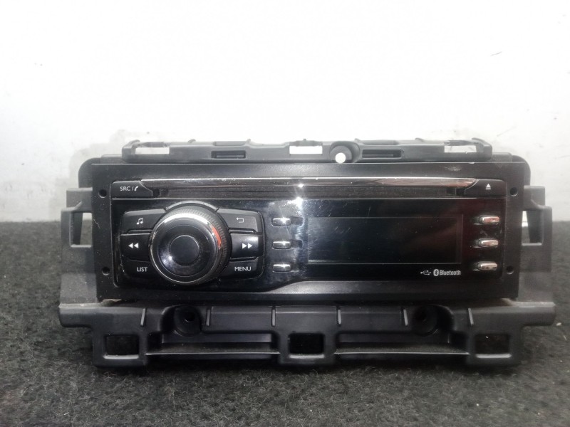 Recambio de sistema audio / radio cd para peugeot 208 1.6 blue-hdi fap referencia OEM IAM 98051026ZD  