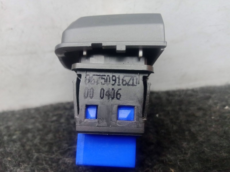 Recambio de warning para peugeot 208 1.6 blue-hdi fap referencia OEM IAM 96750916ZD  