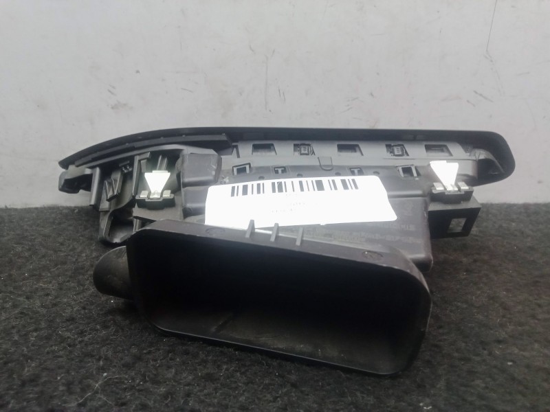 Recambio de aireador delantero izquierdo para peugeot 208 1.6 blue-hdi fap referencia OEM IAM 1089169X FAURECIA 