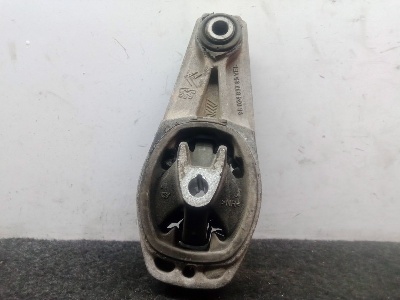 Recambio de soporte cambio para peugeot 208 1.6 blue-hdi fap referencia OEM IAM 9802483780  9673005780
