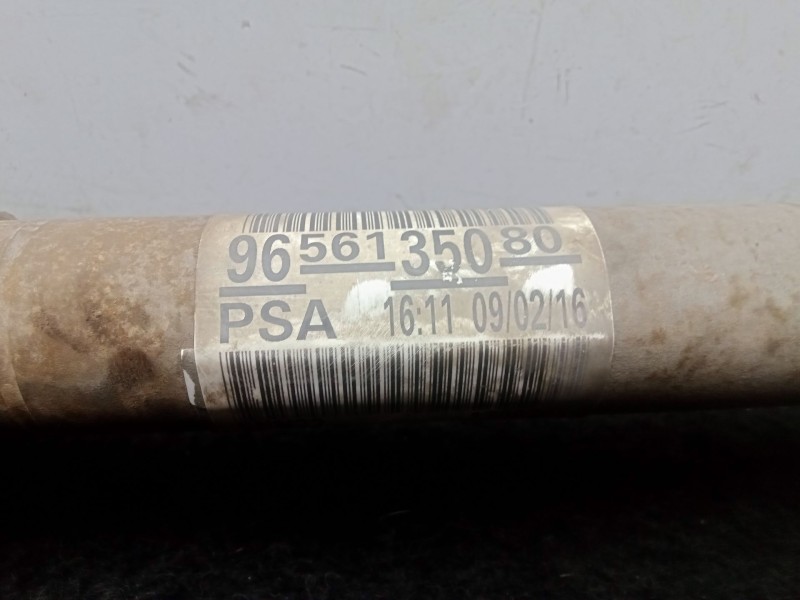 Recambio de transmision delantera derecha para peugeot 208 1.6 blue-hdi fap referencia OEM IAM 9656135080  