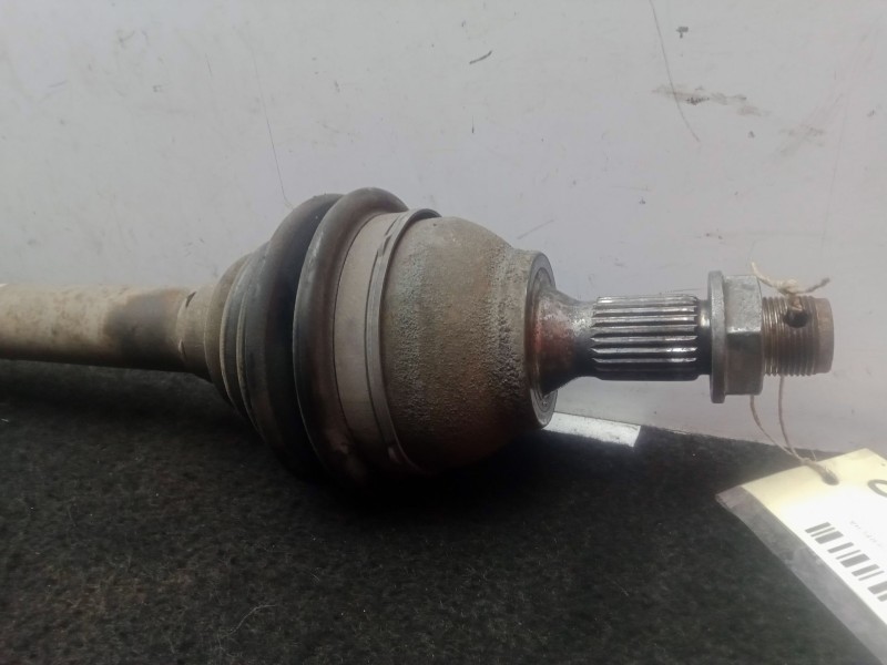 Recambio de transmision delantera derecha para peugeot 208 1.6 blue-hdi fap referencia OEM IAM 9656135080  