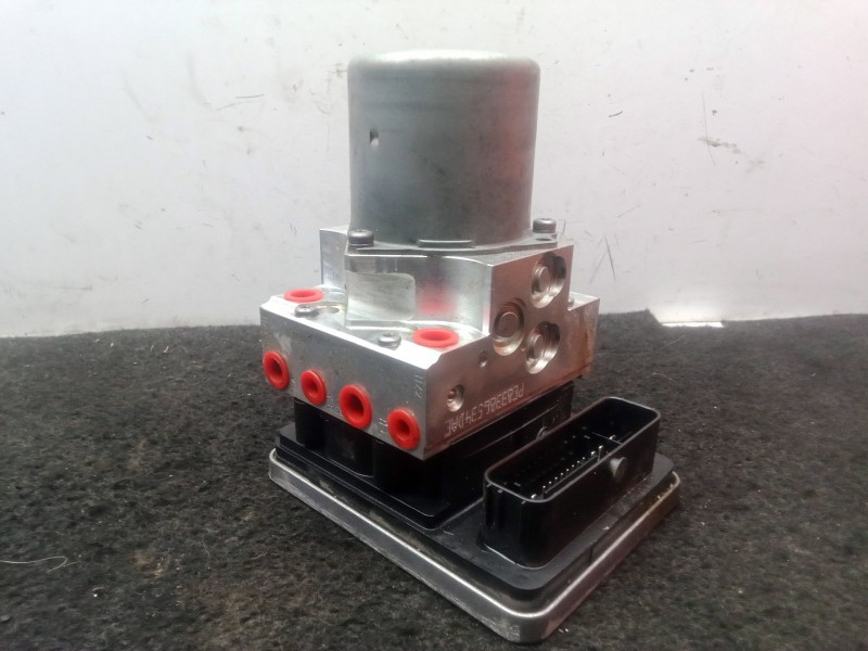 Recambio de abs para bmw 5 (g30, f90) 520 d referencia OEM IAM 3451689698401-689698301-A008K378-54088252A-DS68968401  