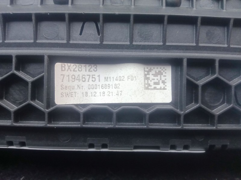 Recambio de mando climatizador para bmw 5 (g30, f90) 520 d referencia OEM IAM 641111419110  794785701 - 71946751