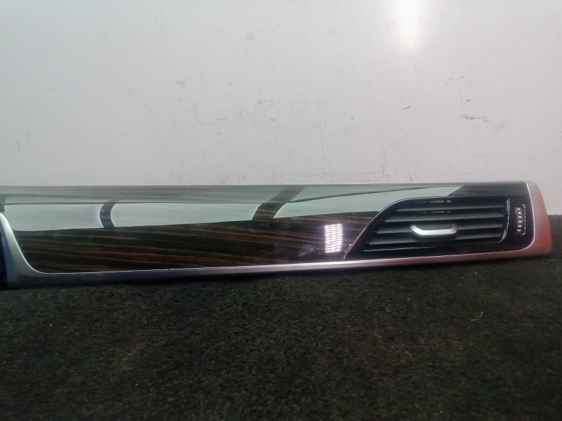 Recambio de aireador delantero central para bmw 5 (g30, f90) 520 d referencia OEM IAM 932957910  16828110 - 9329579