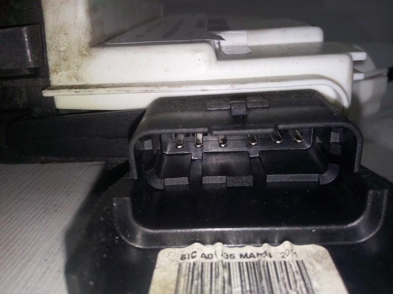 Recambio de cerradura puerta delantera derecha para citroën c5 berlina 1.6 hdi fap referencia OEM IAM 2032A0630I1 08-18 6.PINES