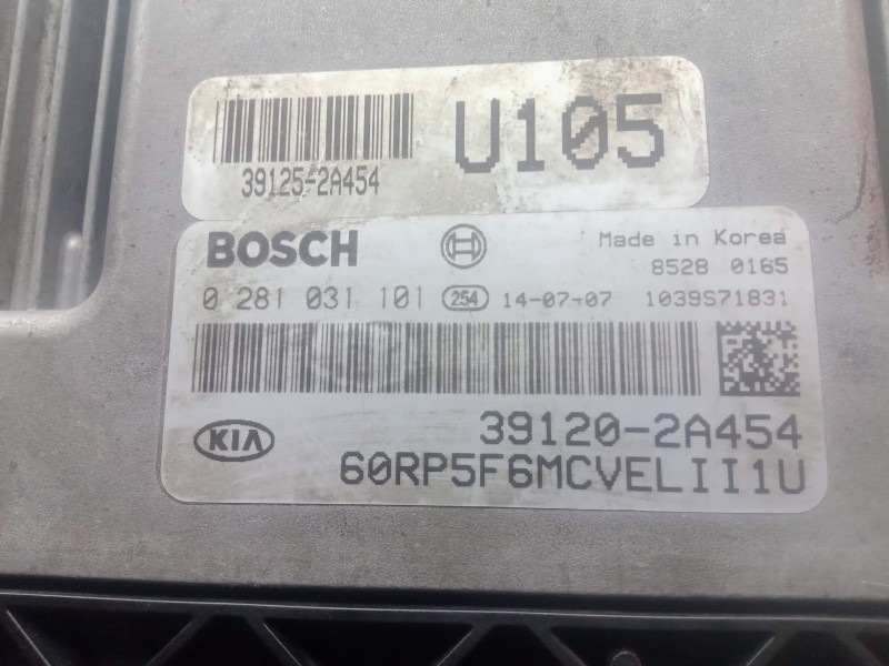 Recambio de centralita motor uce para kia carens iv 1.7 crdi referencia OEM IAM 0281031101-391202A454  BOSCH