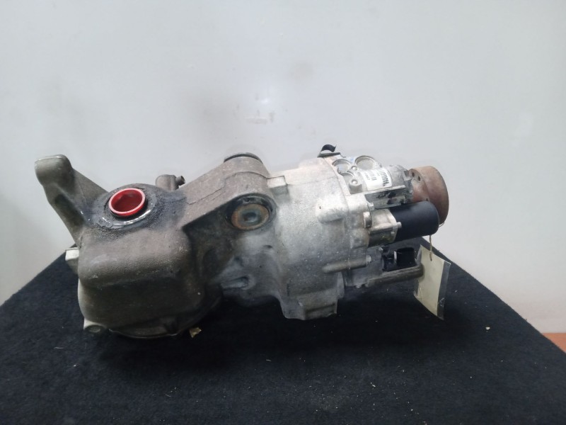 Recambio de diferencial trasero para ford kuga (cbv) 2.0 tdci cat referencia OEM IAM 8V414200AC-P653911400  