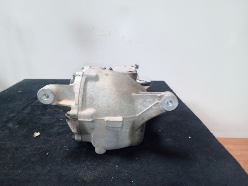 Recambio de diferencial trasero para ford kuga (cbv) 2.0 tdci cat referencia OEM IAM 8V414200AC-P653911400  