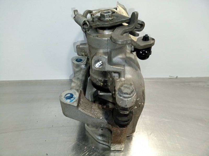 Recambio de pinza freno trasera derecha para peugeot 5008 1.6 16v referencia OEM IAM 4918B-TRW-C3HR-32054055PIC TRW 4401Q3