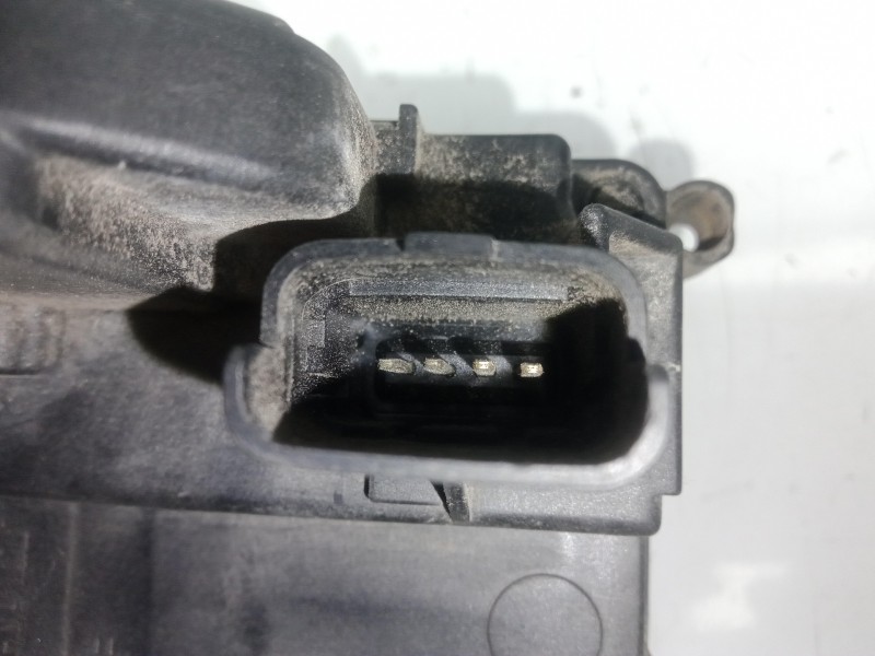 Recambio de cerradura puerta delantera derecha para renault clio iii 1.2 referencia OEM IAM 300125E 4.PINES 