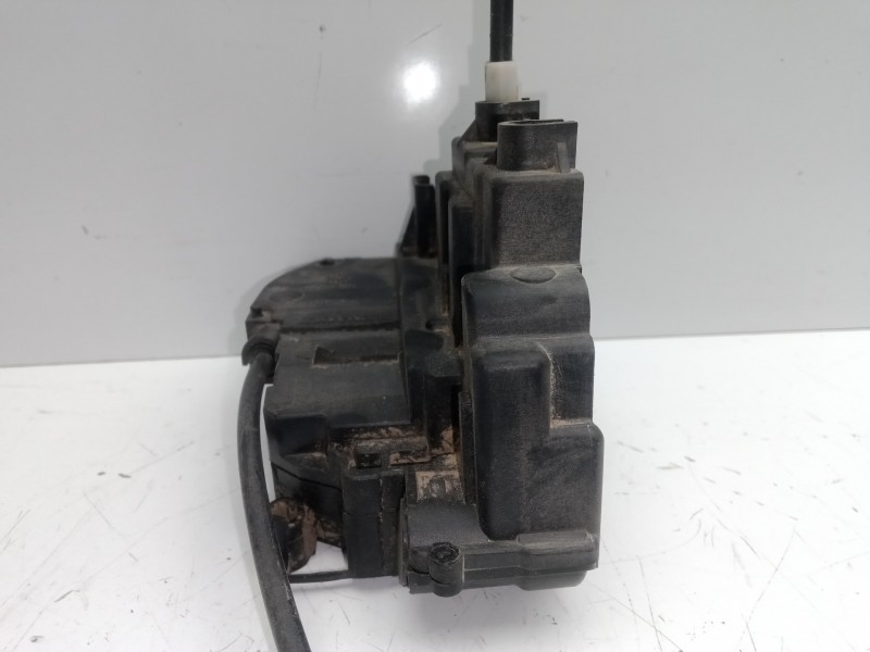 Recambio de cerradura puerta trasera izquierda para renault clio iii 1.2 referencia OEM IAM 300128E 4.PINES 