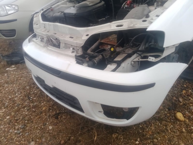 Recambio de paragolpes delantero para fiat punto berlina (188) 1.2 cat referencia OEM IAM   