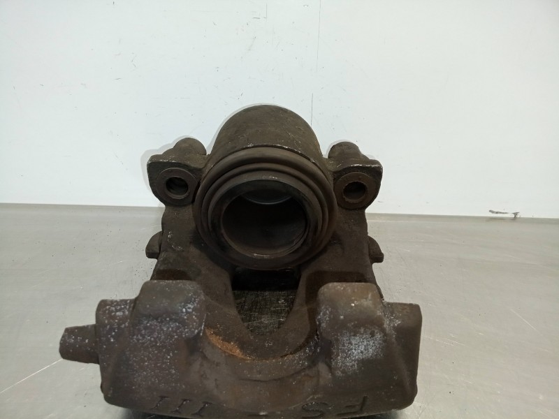 Recambio de pinza freno delantera derecha para seat leon (1m1) 1.9 tdi referencia OEM IAM 132-82-FJ4-1683 ATE 132 - 82 - FJ4 - 1