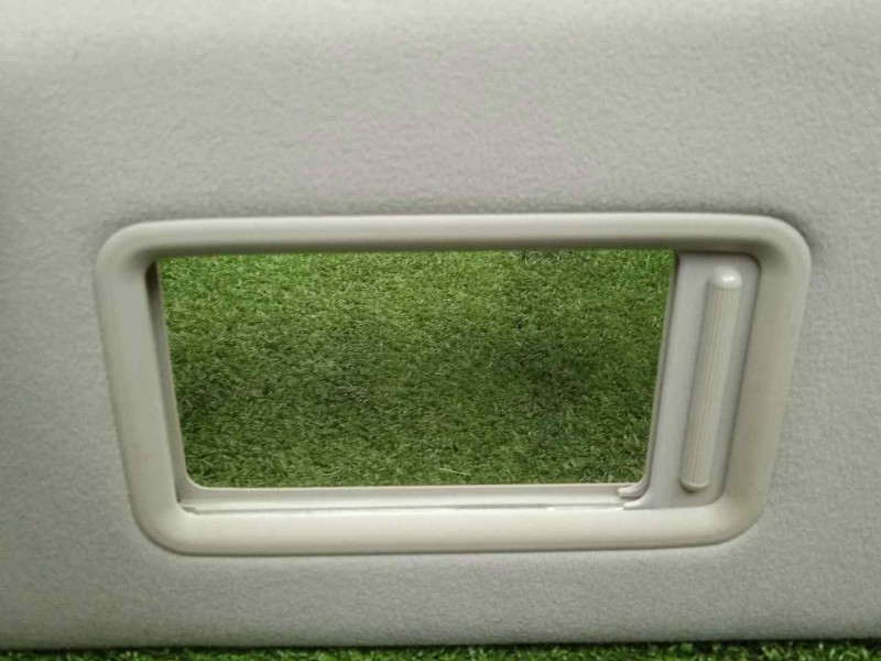 Recambio de parasol izquierdo para toyota land cruiser (j15) 3.0 turbodiesel cat referencia OEM IAM  GRIS 