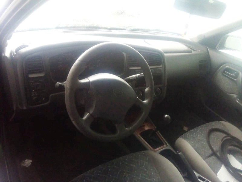 nissan primera (p11) del año 1997