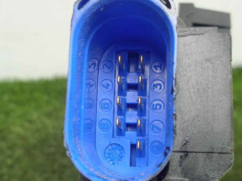 Recambio de cerradura puerta delantera derecha para seat altea (5p1) 1.9 tdi referencia OEM IAM 3D1837016 9.PINES CONECTOR.AZUL