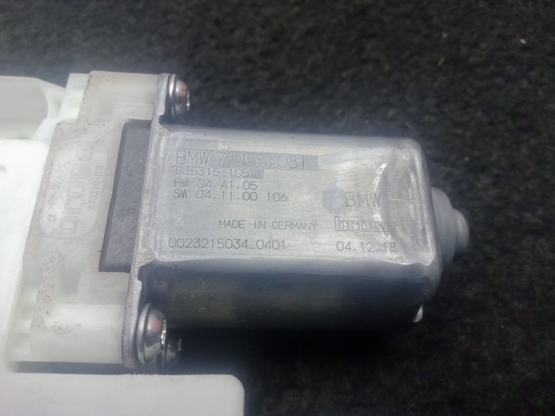 Recambio de motor elevalunas delantero derecho para bmw 5 (g30, f90) 520 d referencia OEM IAM 7455081-C35315105  