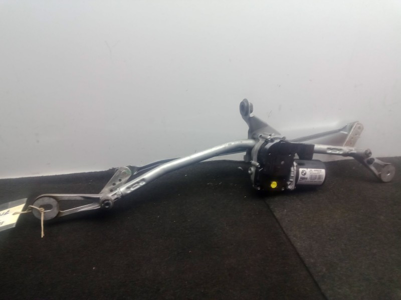 Recambio de motor limpia delantero para bmw 5 (g30, f90) 520 d referencia OEM IAM W000061594-VM4-W000061193  