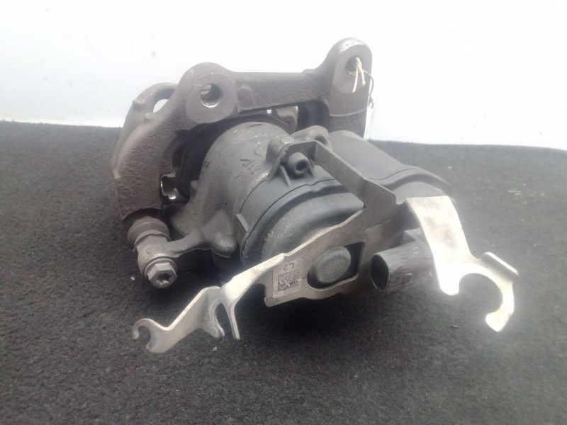 Recambio de pinza freno trasera derecha para bmw 5 (g30, f90) 520 d referencia OEM IAM 53019C-TRW-4220330  