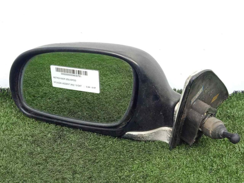 Recambio de retrovisor izquierdo para hyundai accent (x3) 1.3 cat referencia OEM IAM  MANUAL NEGRO.PLASTICO