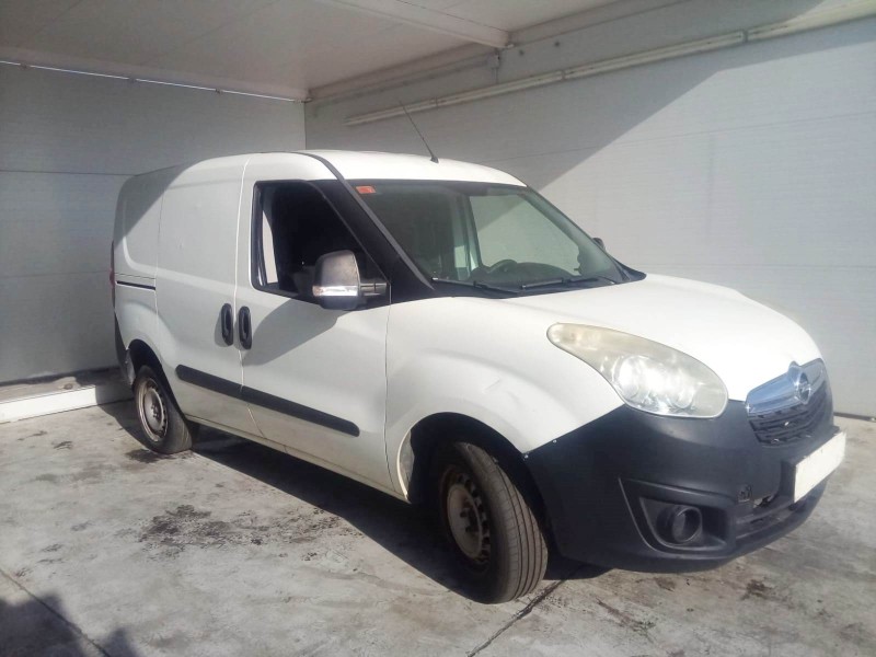 opel combo furgoneta/monovolumen (x12) del año 2015