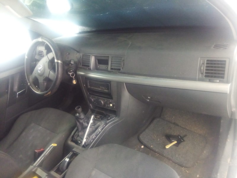 opel vectra c (z02) del año 2003