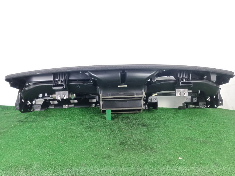 Recambio de salpicadero para land rover discovery sport (l550) 2.0 d 4x4 referencia OEM IAM SINREFERENCIA  