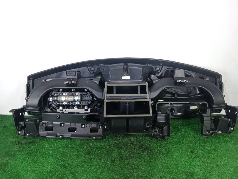 Recambio de salpicadero para land rover discovery sport (l550) 2.0 d 4x4 referencia OEM IAM SINREFERENCIA  