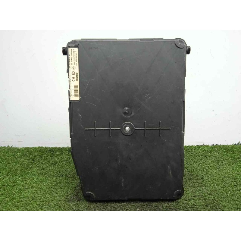 Recambio de centralita check control para renault scenic ii 1.5 dci diesel referencia OEM IAM S118400150D-8200525384-UCHN2 UCHN2