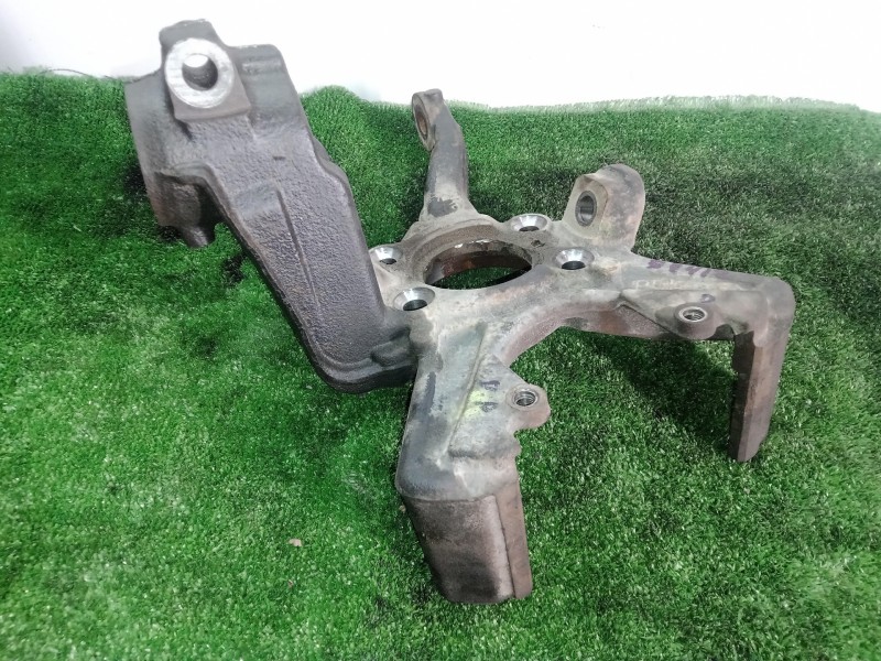 Recambio de mangueta delantera derecha para skoda octavia berlina (1z3) 1.9 tdi referencia OEM IAM   