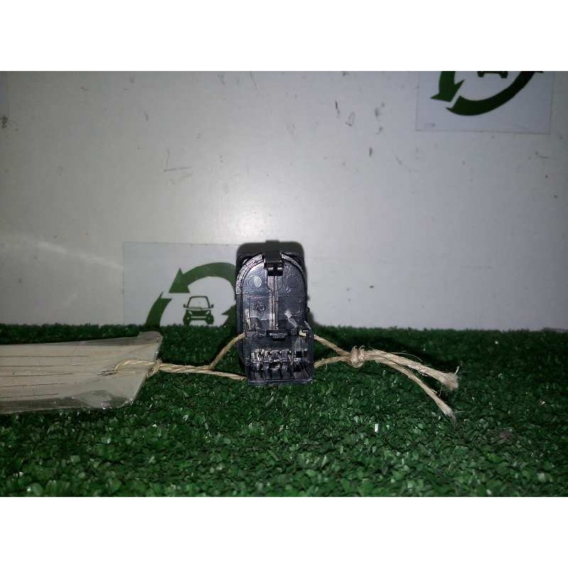 Recambio de mando elevalunas delantero derecho para ford mondeo ber. (ca2) 2.0 tdci cat referencia OEM IAM 25052007-2505741545-6