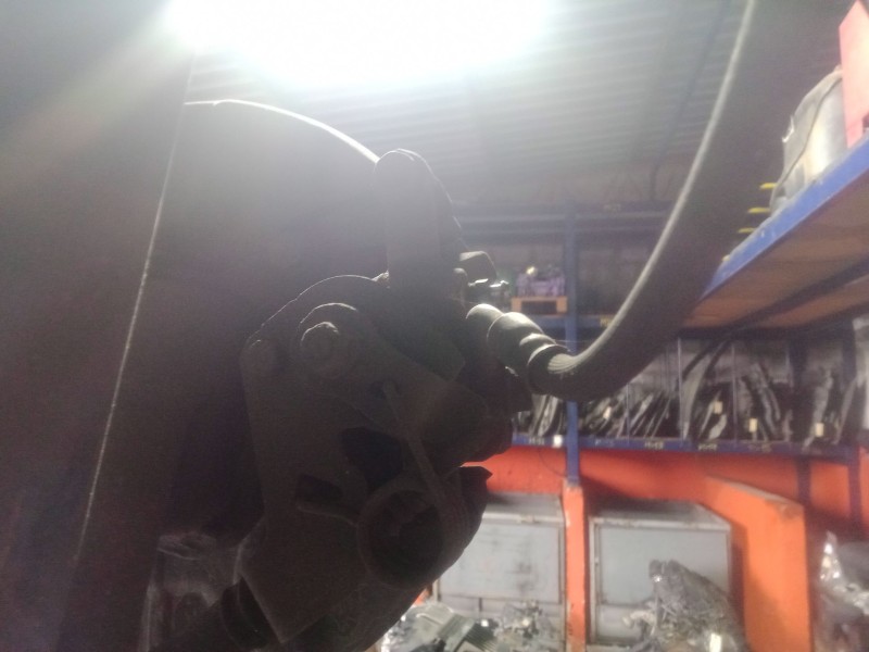 Recambio de pinza freno trasera derecha para kia carens iv 1.7 crdi referencia OEM IAM   