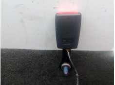 Recambio de enganche cinturon trasero derecho para kia carens iv 1.7 crdi referencia OEM IAM SINREF   2