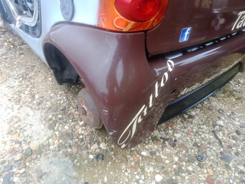 Recambio de aletin trasero izquierdo para smart coupe 0.7 turbo cat referencia OEM IAM   