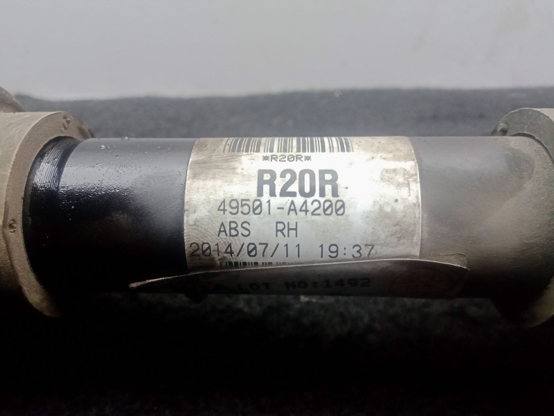 Recambio de transmision delantera derecha para kia carens iv 1.7 crdi referencia OEM IAM 49501A4200-20140717R  