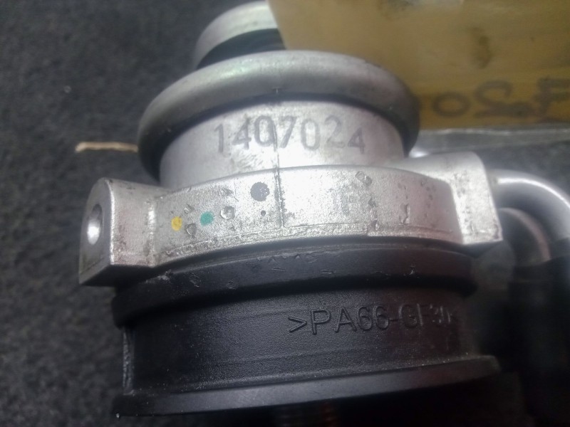 Recambio de soporte filtro gasoil para kia carens iv 1.7 crdi referencia OEM IAM 1407024  2 PINES