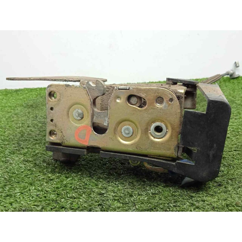 Recambio de cerradura puerta delantera derecha para volvo fl xxx 7.2 diesel referencia OEM IAM 20864258 MECANICA 