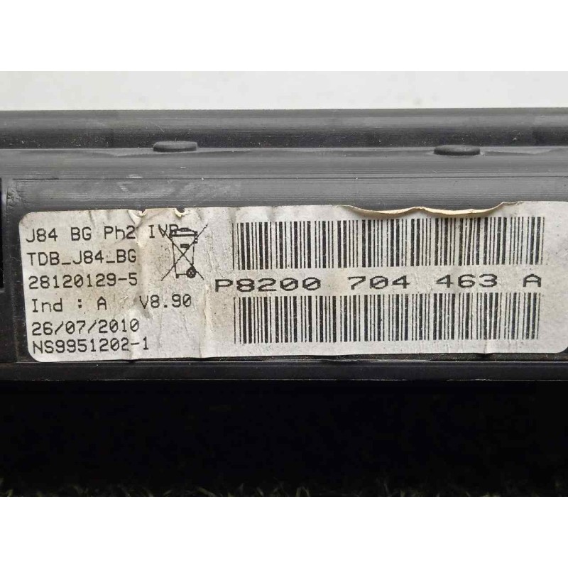 Recambio de cuadro instrumentos para renault scenic ii 1.5 dci diesel referencia OEM IAM 8200704463A  