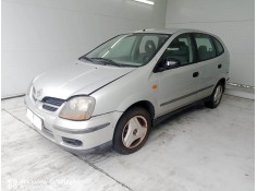 nissan almera tino (v10m) del año 2002