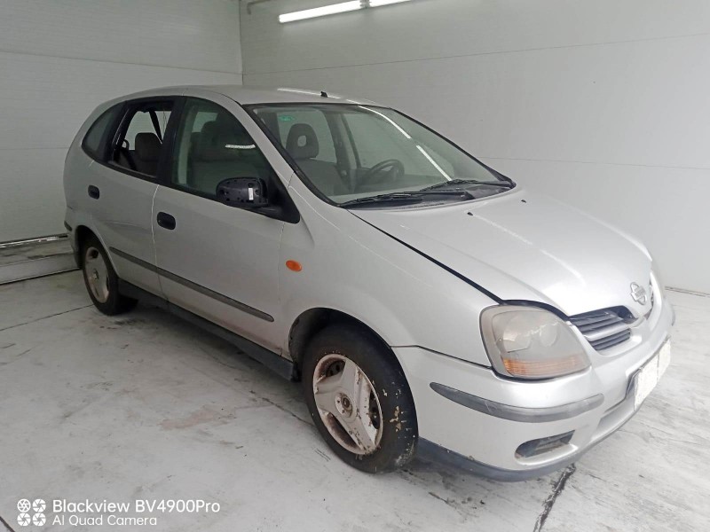 nissan almera tino (v10m) del año 2002