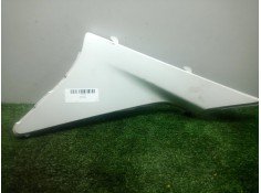 Recambio de moldura para honda fes fes 125 s-wing (jf12) referencia OEM IAM 83410KRJ7900  PROTECTOR DERECHO