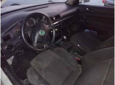 skoda superb i (3u4) del año 2003 2