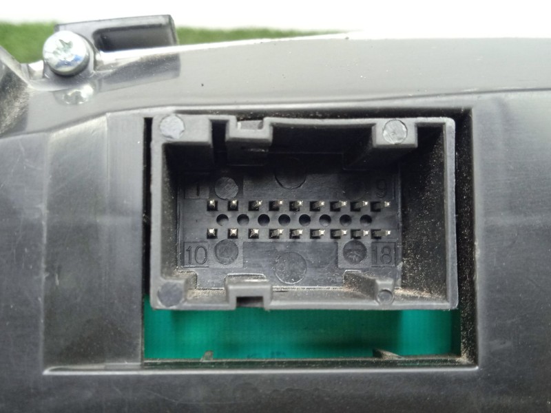 Recambio de cuadro instrumentos para fiat doblo cargo (263_) 1.3 d multijet (263wxu1a) referencia OEM IAM 503015161704-50301516 
