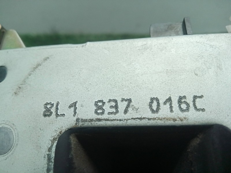 Recambio de cerradura puerta delantera derecha para audi a3 (8l) 1.6 referencia OEM IAM 8L1837016C  