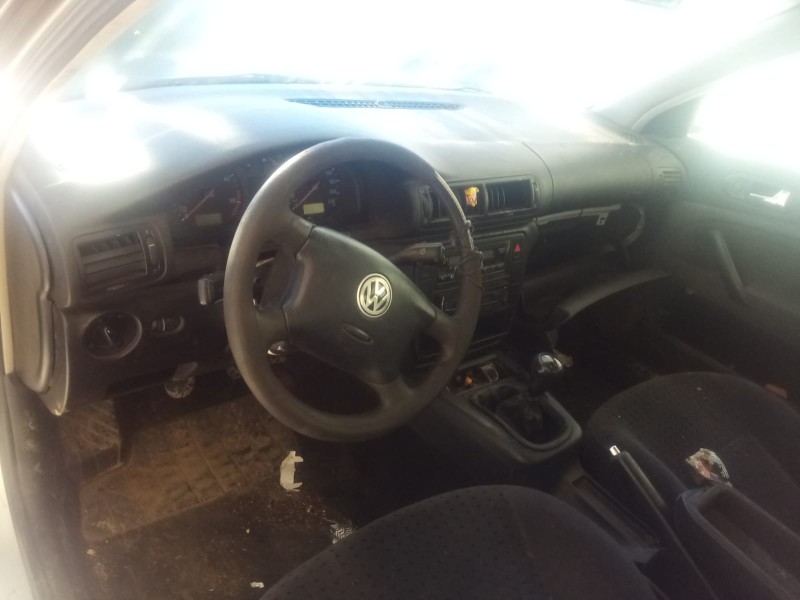 volkswagen passat b5 (3b2) del año 1998