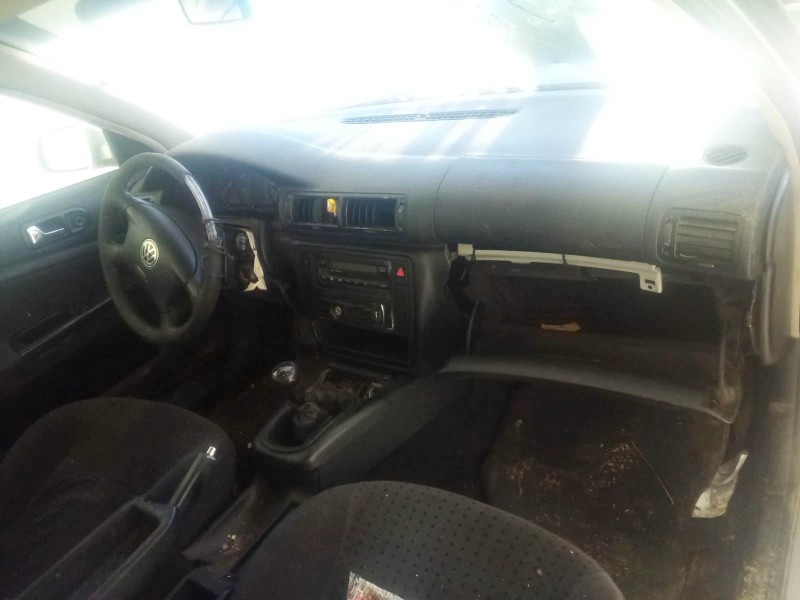 volkswagen passat b5 (3b2) del año 1998