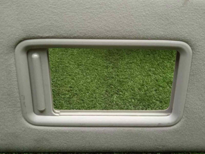 Recambio de parasol derecho para toyota land cruiser (j15) 3.0 turbodiesel cat referencia OEM IAM  GRIS 